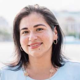 Veronica Arbeleaz